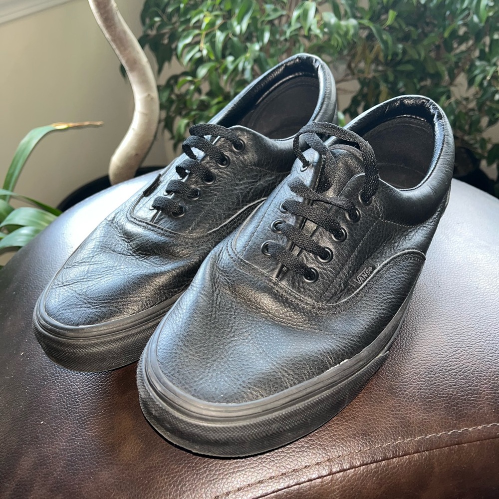 Mens black leather vans